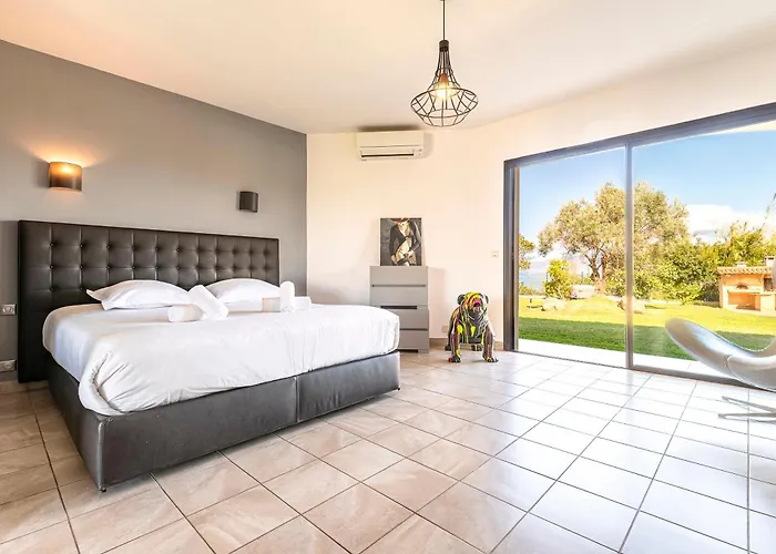 Aigue Marine - Front De *