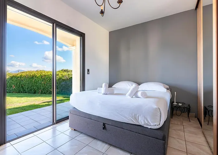 Villa Aigue Marine - Front De Coti-Chiavari (Corsica)