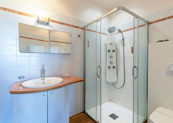 Aigue Marine - Front De Coti-Chiavari (Corsica)