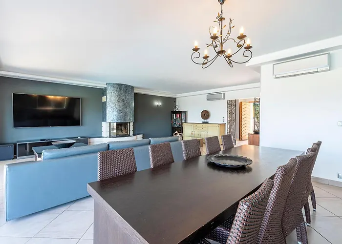 Aigue Marine - Front De *