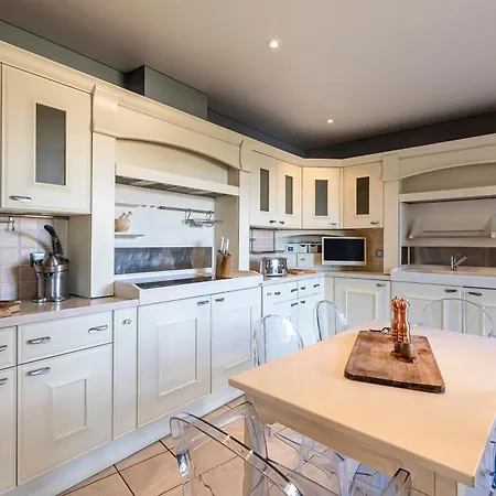 Aigue Marine - Front De * Verghia